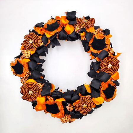 Spooky Halloween Ribbon Wreath - Spooky Halloween Ribbon Wreath